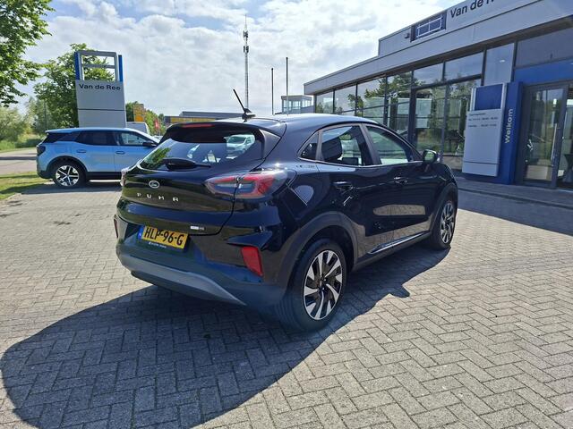 Ford PUMA 1.0 EcoBoost Hybrid Titanium