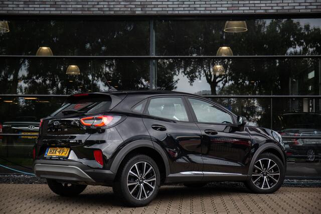 Ford PUMA 1.0 EcoBoost Hybrid Titanium