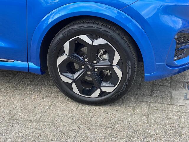 Ford PUMA 1.0 EcoBoost Hybrid ST-Line X 155pk Automaat | Panoramadak | Afneembare trekhaak | Winter Pack | Adaptive cruise control | 360 graden camera | Bang&Olufsen | Elektrsiche achterklep | Matrix LED