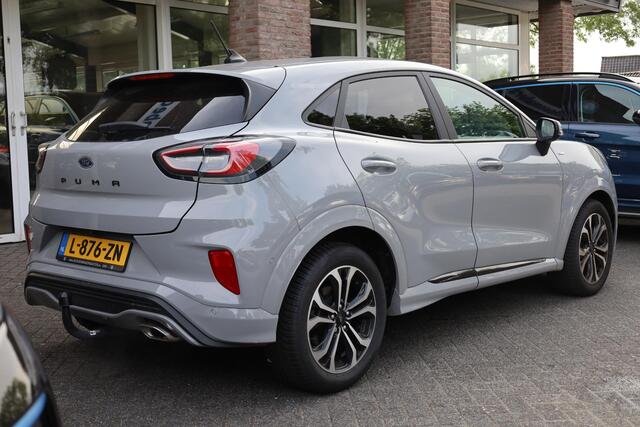 Ford PUMA 1.0 EcoBoost ST-Line TREKHAAK-AFN CAMERA STUUR/RUIT/STOELVERWARMING DAB CARPLAY NAVI CRUISE CLIMA 17"LMV 2xPDC ZWARTE-HEMEL STUURFLIPPERS!