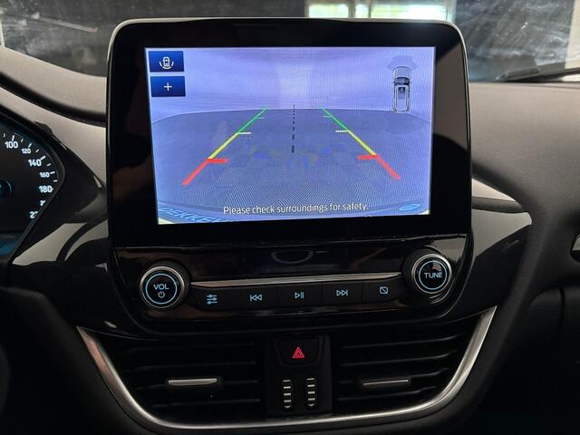 Ford PUMA 1.0 EcoBoost Hybrid Titanium | NAVI | AIRCO | VELGEN | PDC