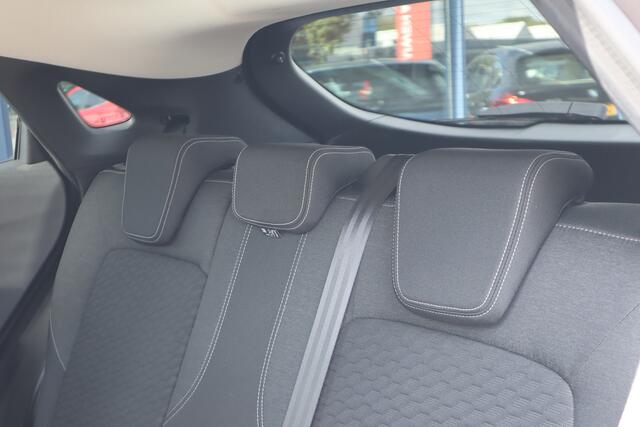 Ford PUMA 1.0 EcoBoost Hybrid Titanium | Cruise | Navi | Winterpack