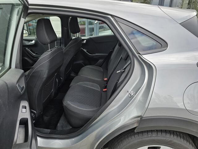 Ford PUMA 1.0 EcoBoost Hybrid Titanium