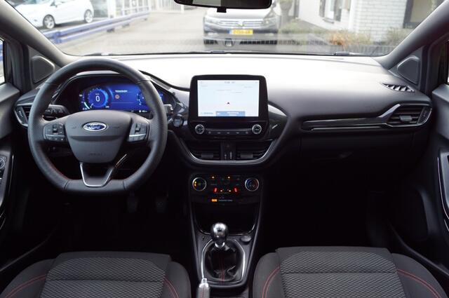 Ford PUMA 1.0 Ecoboost Hybrid (125pk) ST-line LED/Navi/Cruise/Virtual/Winterpack