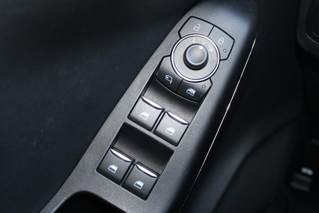 Ford PUMA 1.0 EcoBoost 125 PK Hybrid ST-Line X Automaat | Winterpack | Camera | 18 INCH Lichtmetalen Velgen | Climate Control | Privacy Glass | PDC V+A