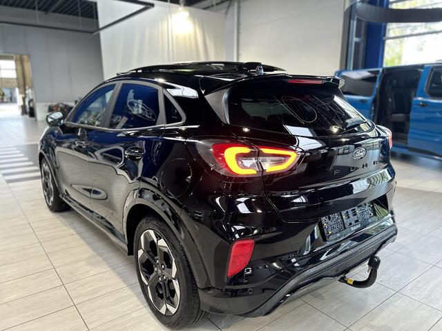 Ford PUMA EcoBoost Hybrid 155PK ST-Line X | Trekhaak | Winter Pack | Pano | 360° Camera | B&O | Matrix LED |