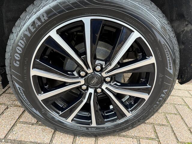 Ford PUMA 1.0 EcoBoost Hybrid Titanium Navi, Carplay, Trekhaak, 17''Lmv