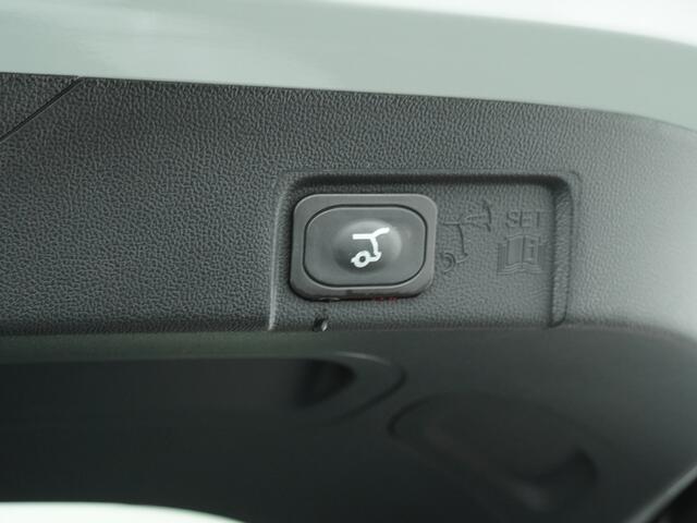 Ford PUMA EcoBoost Hybrid 155PK ST-Line X | Trekhaak | Winter Pack | Pano | 360° Camera | B&O | Matrix LED |