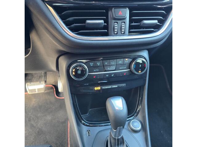 Ford PUMA 1.0 Ecoboost Hybrid St-line Automaat. BTW auto