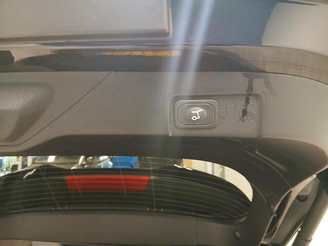 Ford PUMA 1.0 EcoBoost Hybrid ST LINE X Automaat * PANO * TREKHAAK AFN. * CAMERA * ADAP CRUISE * WINTERPAKKET * 155PK *