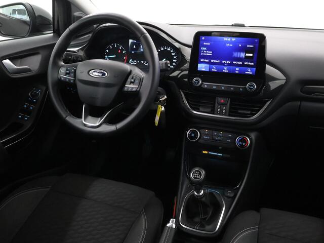 Ford PUMA 1.0 EcoBoost Hybrid Titanium | Trekhaak Afneembaar | Navigatie | Cruise Control |