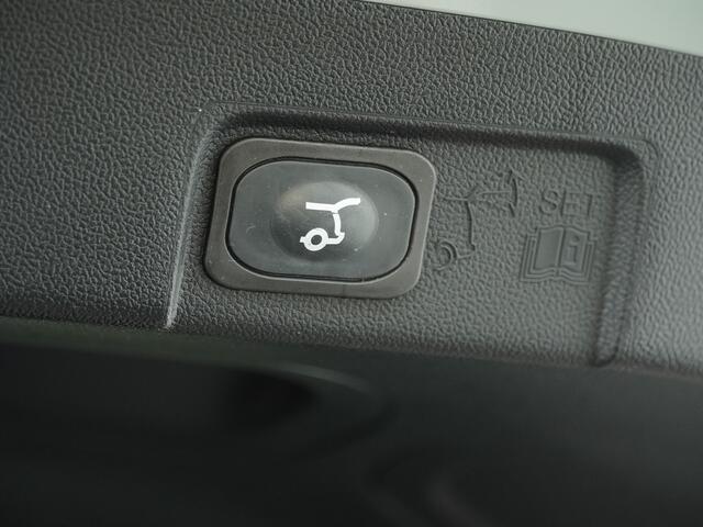 Ford PUMA EcoBoost Hybrid 155PK ST-Line X | Trekhaak | Winter Pack | Pano | 360° Camera | B&O | Matrix LED | 19'' Velgen