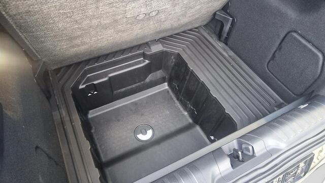 Ford PUMA 1.0 EcoBoost Hybrid Titanium 125pk | Driver Assistance Pack | Winterpack | Keyless Pack | Elek. Achterklep | SYNC 4 Navigatie