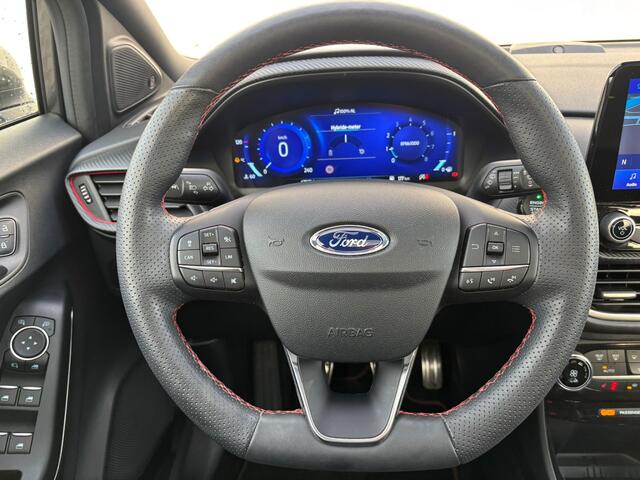 Ford PUMA Hybrid ST-Line X First Edition | VOL! | Winter Pack | Trekhaak | B&O | Panoramadak | Camera | 100% Dealer onderhouden |