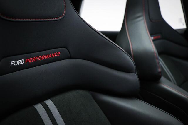 Ford PUMA 1.0 EcoBoost Hybrid ST Performance | PANORAMADAK | STUURVERWARMING | B&O DAB | APPLE | 360 CAMERA