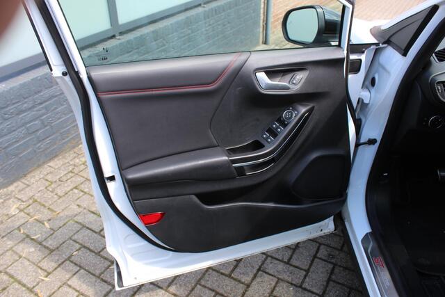 Ford PUMA 1.0 EcoBoost ST-Line X Full Option!!