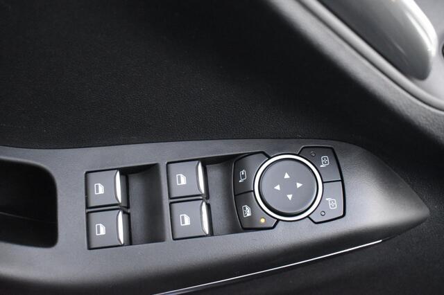 Ford PUMA 1.0 EB Hyb. Titanium/ winterpakket /stuurverwarming