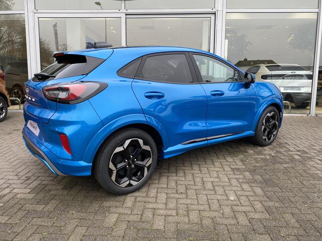 Ford PUMA Gen-E Premium 44 kWh Uit voorraad leverbaar | Winter Pack | Driver Assistance Pak | Panoramadak