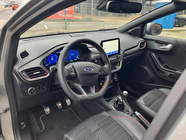 Ford PUMA 1.0 EcoBoost Hybrid ST-Line X , Trekhaak, Half Leder, Camera, B&O, Voorruitverwarming, Stoel/stuurverwarming, Apple Carplay, Android Auto, LMV 18 Inch PDC, LKA, BSM,