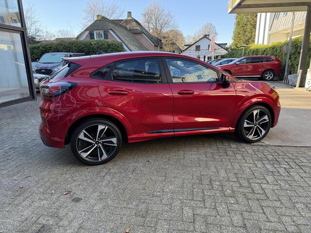 Ford PUMA 1.0 EcoBoost Hybrid ST-Line X