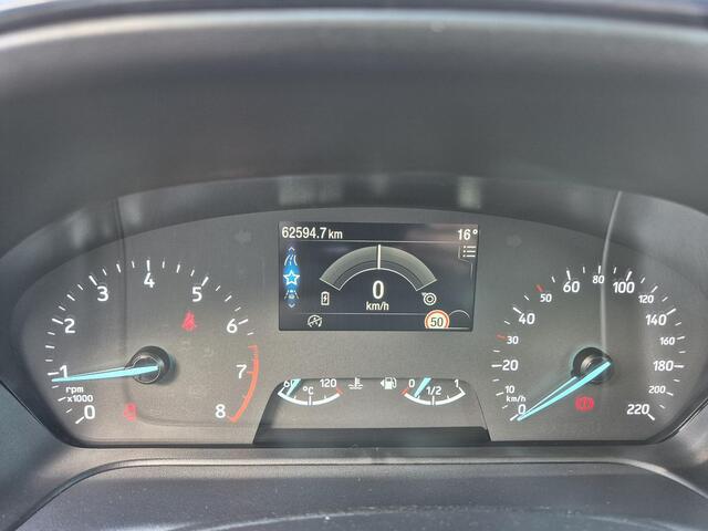 Ford PUMA 1.0 EcoBoost Hybrid Titanium