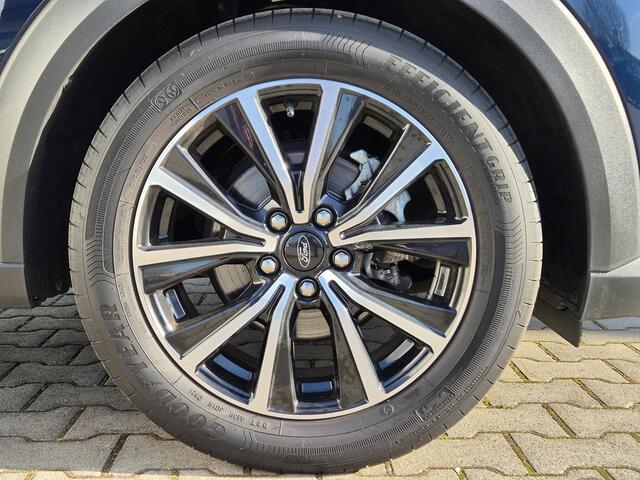 Ford PUMA 1.0 EcoBoost Hybrid Titanium