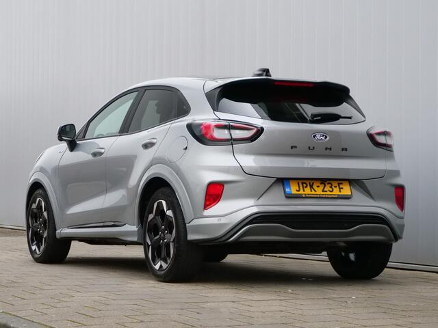 Ford PUMA 1.0 EcoBoost Mild Hybrid ST-Line 155 Pk Automaat Navi / Camera / Pano-dak / DAB / Apple Carplay / Winterpakket