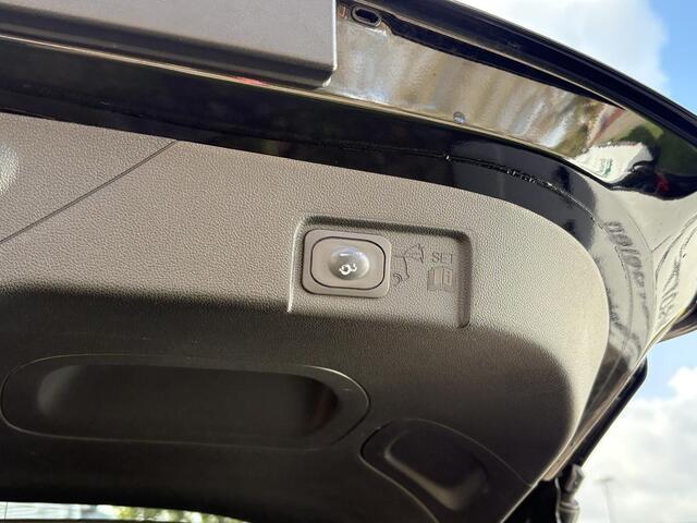 Ford PUMA 1.0 EcoBoost Hybrid ST-Line | Trekhaak | Winter Pack | Adaptive cruise control | Camera | Bang&Olufsen