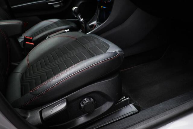 Ford PUMA 1.0 EcoBoost Hybrid ST-Line X | WINTER / DRIVER ASSISTANCE / KEYLESS- PACK | PANORAMADAK | DAB | CAMERA