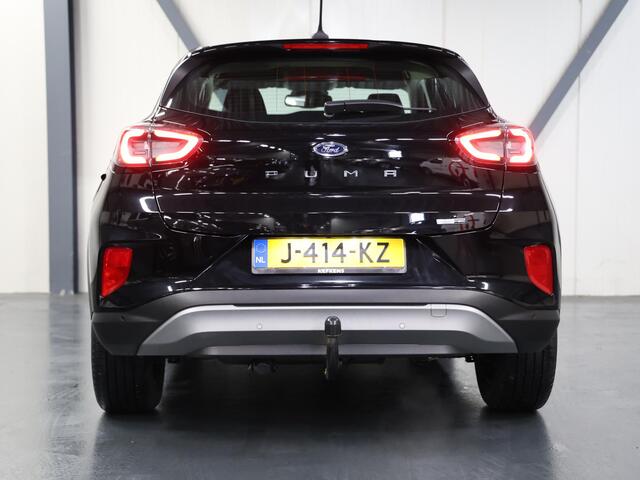 Ford PUMA 125PK Hybrid Titanium | 1ste eigenaar | Trekhaak | Winterpack | AppleCarplay/AndroidAuto | Armsteun | Climate Control | Navigatie | 17"LMV | LED lampen | Isofix |