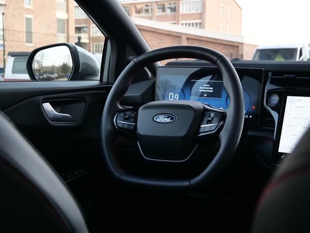 Ford PUMA 1.0 EcoBoost 155pk Mild Hybrid ST-Line Automaat Panoramadak / Trekhaak / Voorruitverwarming