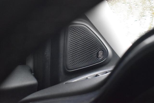 Ford PUMA 1.0 EcoBoost Titanium Automaat met NAV|PDC|LED|LAN