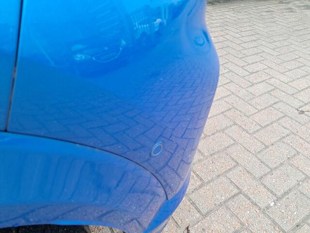 Ford PUMA 1.0 EcoBoost Hybrid!! ST-Line Vignale Automaat!!! | Lederen bekleding | Navi | Cruise | Clima | Trekhaak | Bomvol!! | RIJKLAARPRIJS INCL 12 MAANDEN GARANTIE EN BEURT