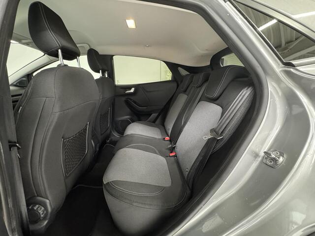 Ford PUMA 1.0 EcoBoost Hybrid Titanium X First Edition | Trekhaak | Set Winterwielen | Navigatie | Achteruitrijcamera |