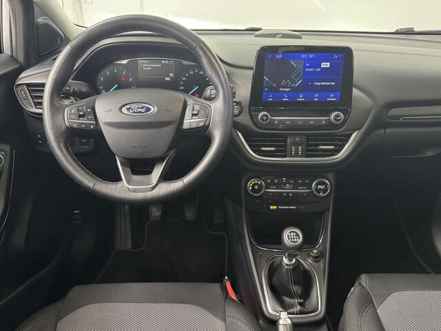 Ford PUMA 1.0 EcoBoost Hybrid Titanium X First Edition | Trekhaak | Set Winterwielen | Navigatie | Achteruitrijcamera |