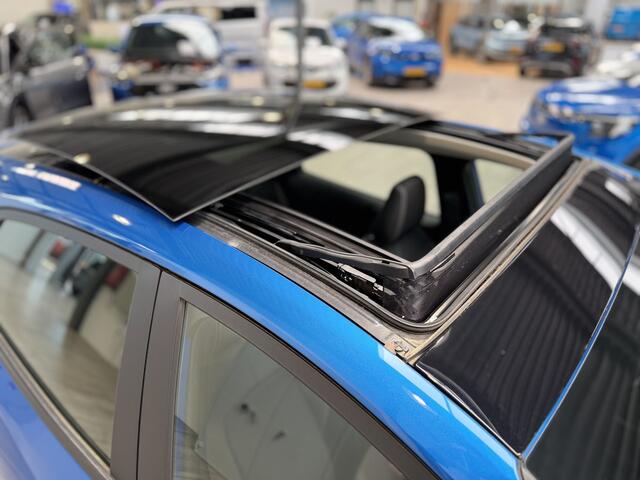 Ford PUMA EcoBoost Hybrid 125pk Titanium | Trekhaak | Pano | Elek achterklep | Winterpack | Adapt. Cruise | Dodehoek detectie | Camera |