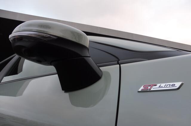 Ford PUMA 155pk ST-Line X LED, 19 inch, Trekhaak, Panodak, Winter-Pack, Driver Pack nw 47.500,-