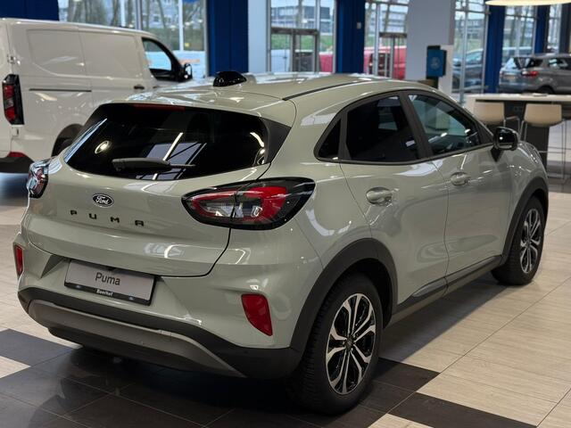 Ford PUMA EcoBoost 155 pk Hybrid Titanium | Trekhaak | Winter Pack | Adapt. Cruise | 360 Camera | 4 seiz. banden | LED | fabr. gar. tm 05/2029