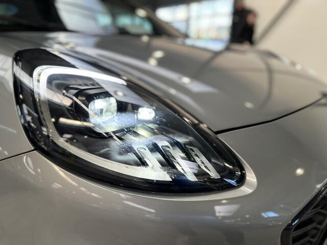 Ford PUMA EcoBoost 155 pk Hybrid ST-Line 19" | Trekhaak | Pano | Winter Pack | Adapt. Cruise | 360 Camera | El. a. klep | Matrix-LED |