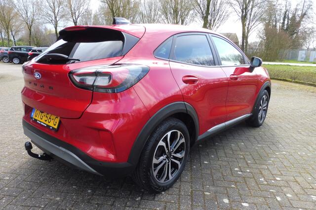 Ford PUMA nwe.model 125pk Hybrid Titanium Navi Camera Trekhaak Elek.klep Winter-Pack BIJNA NIEUWE NED. AUTO