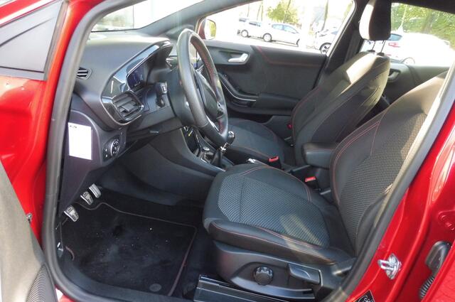 Ford PUMA 125pk Hybrid ST-Line Navigatie Winter-Pack AdCrc Blis Parkassist Trekhaak