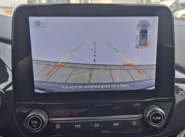 Ford PUMA 1.0 Hybrid ST-Line 155 PK - Adaptieve cruise control - Camera achter - Dodehoek detectie - Parkeer assistent - Winterpack - 17 Lichtmetaal All seasons - Privacy glass.