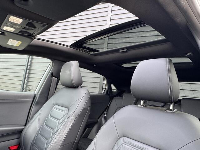 Ford PUMA 1.0 EcoBoost Hybrid 155 pk ST-Line Vignale PANO, Massage, Leder