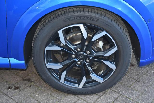 Ford PUMA 1.0 155 PK Hybrid ST-Line X. Cruise, Camera, Navigatie, B&O Geluid installatie.