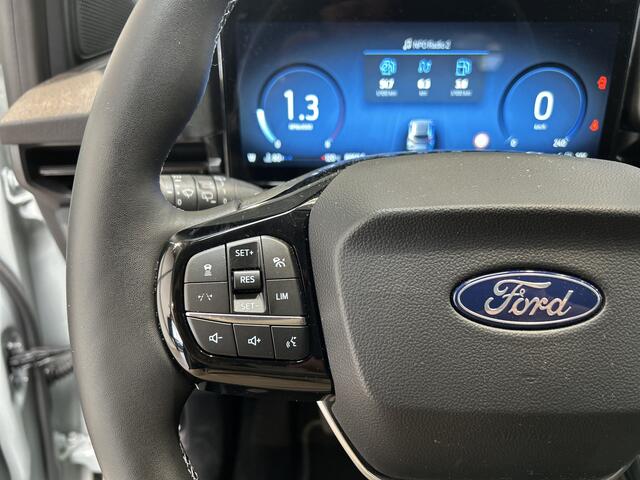 Ford PUMA EcoBoost Hybrid 125pk Titanium | Trekhaak | Winterpack | Adapt. Cruise | Dodehoek detectie | 360 Camera | Fabr. Gar. t/m 07-2029