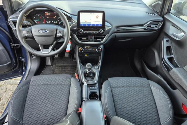 Ford PUMA 1.0 EcoBoost Hybrid Titanium