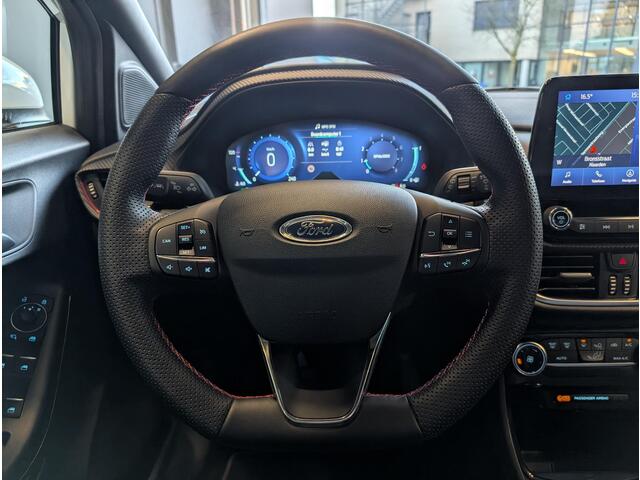 Ford PUMA 125pk ST-Line X Half Leer B&O Navi Camera Parking pack Privacy glass All Season Banden