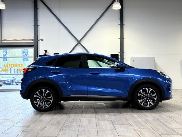 Ford PUMA EcoBoost Hybrid 125pk Titanium | Elek. achterklep | Winterpack | Matrix Led | Adapt. Cruise | Dodehoek detectie | 360 Camera | Fabr. Gar. t/m 01-2029