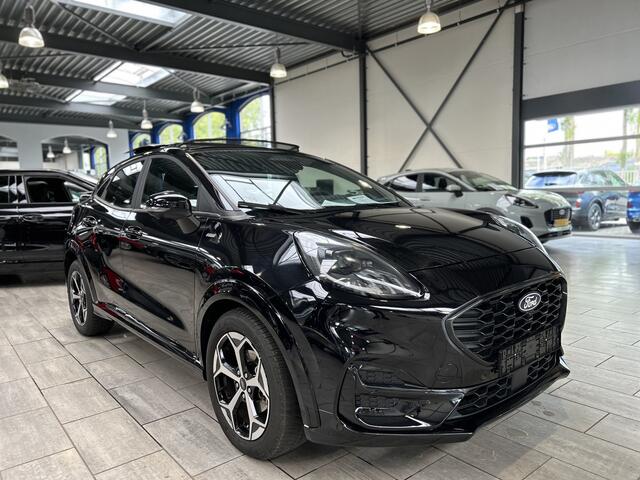 Ford PUMA EcoBoost Hybrid 125 pk ST-Line | Trekhaak | Winter Pack | Pano | 360° Camera | Matrix LED | Adapt. Cruise | El. a. klep