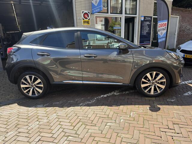 Ford PUMA 1.0 EcoBoost Hybrid Titanium X